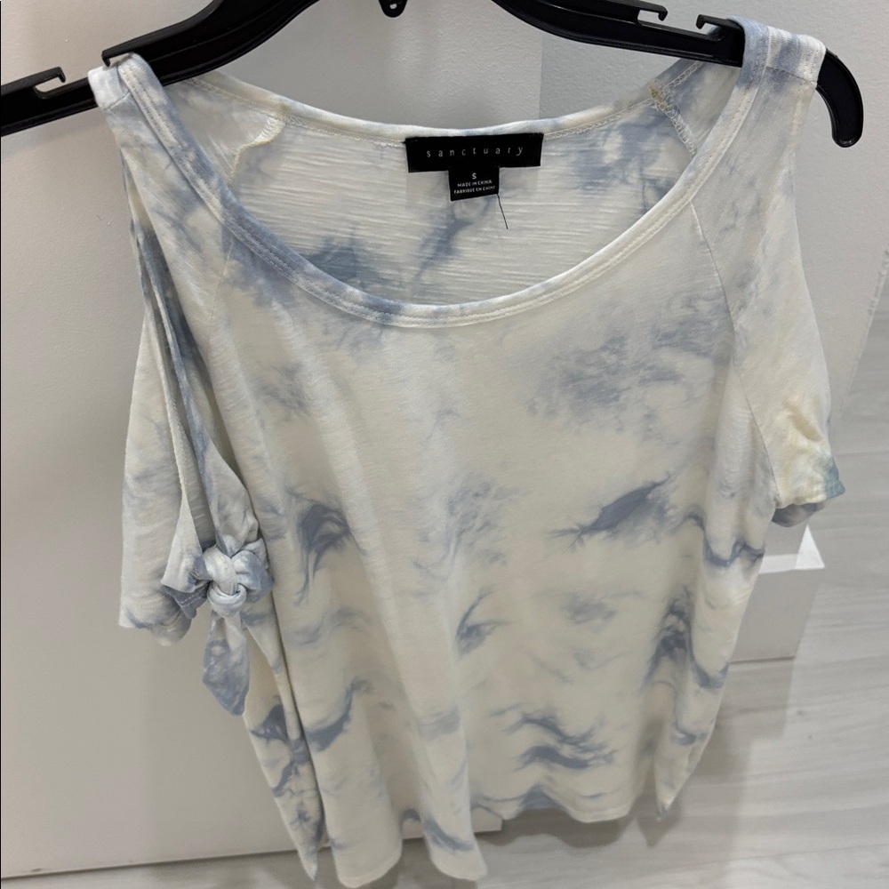 Sanctuary Cream and Blue Tie-Dye Tee Size S